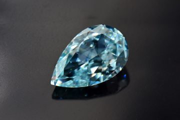 Coloured Diamonds Shine