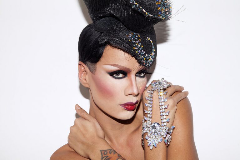 Top 10 Famous Drag Queens You Need To Know About 