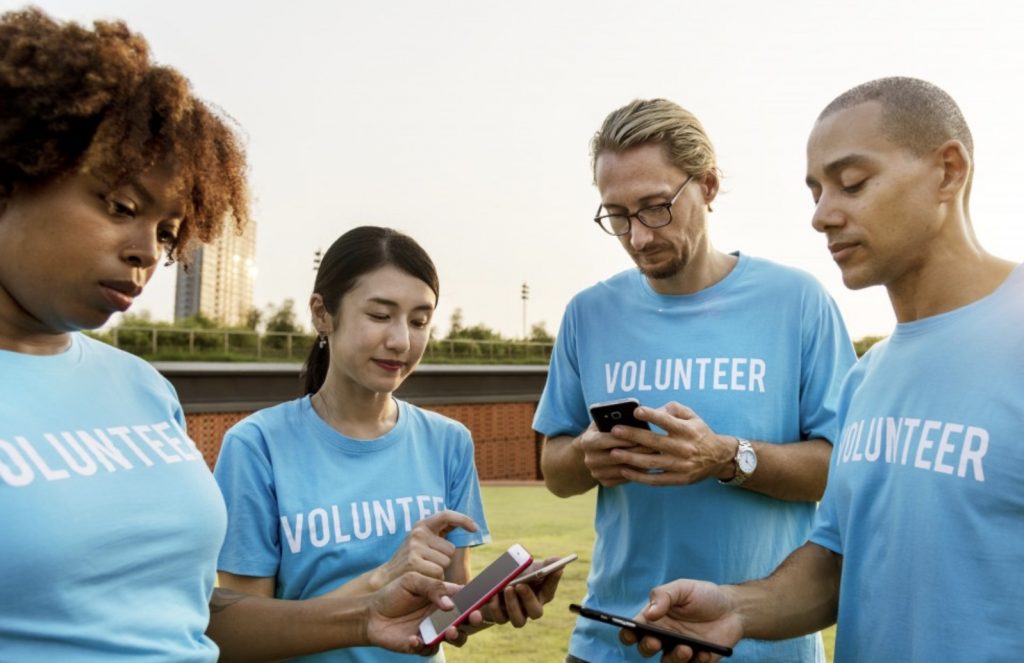 Unexpected Benefits of Volunteering That Will Inspire You