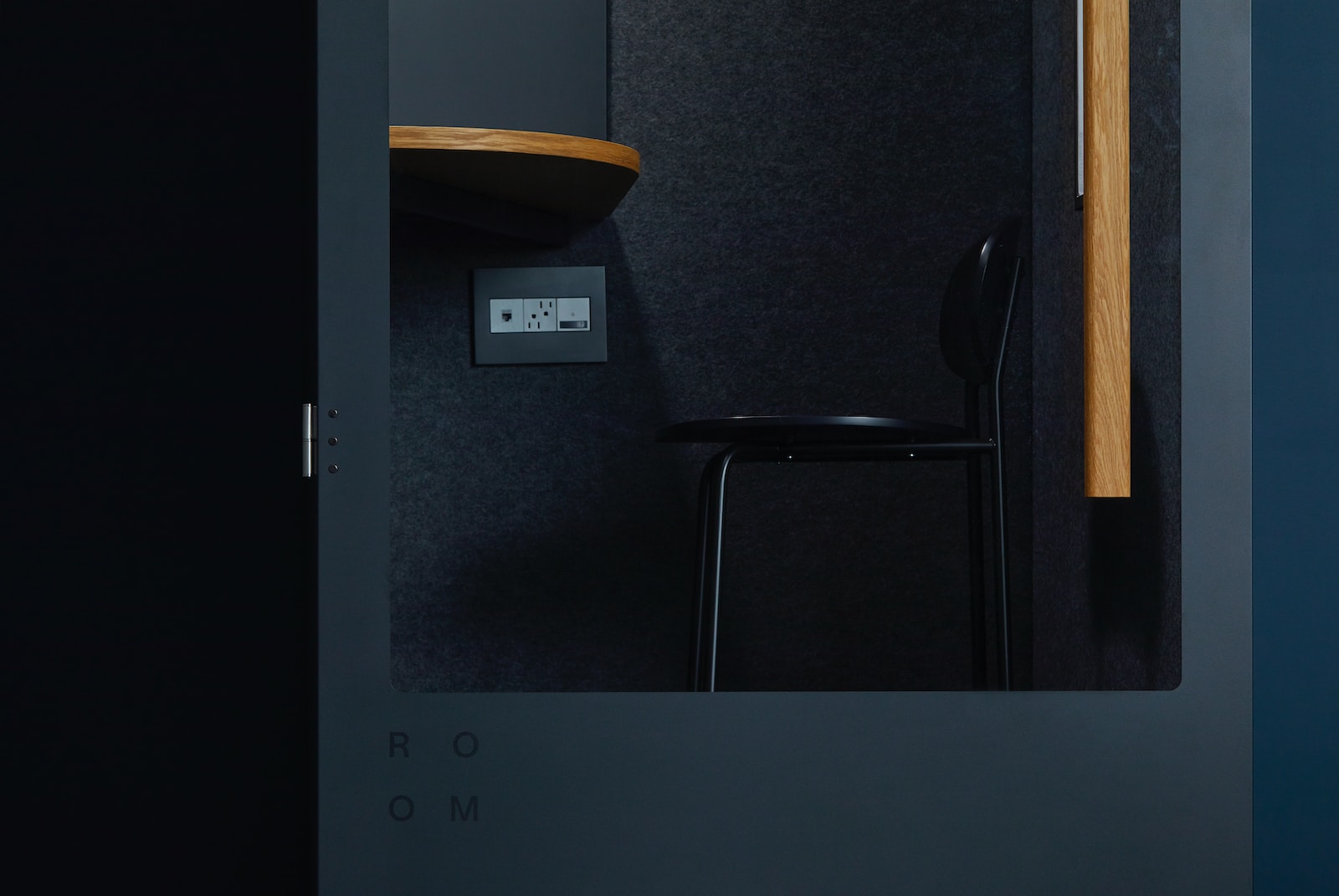 black chair inside room