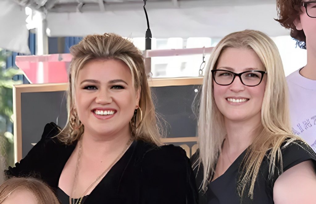 Alyssa Clarkson Unveiling The Life of Kelly Clarkson's Older Sister